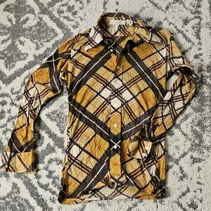 Vintage 1970s Button Down Long Sleeve Plaid women’s Shirt Size Medium